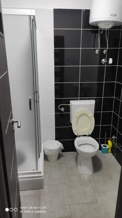פירובאץ Apartmani Gavran מראה חיצוני תמונה